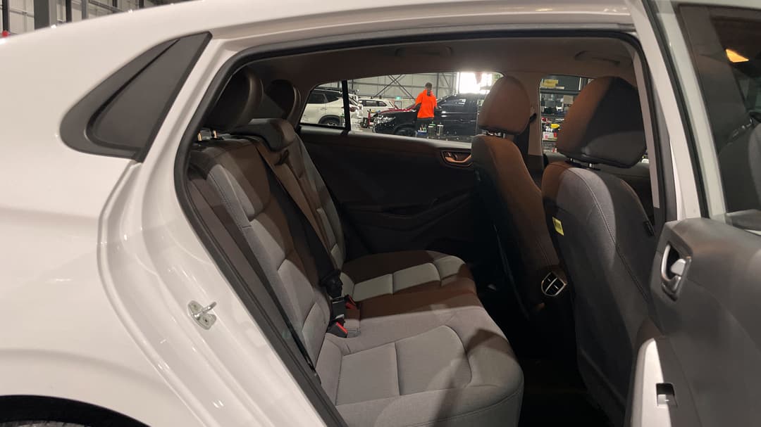2022 Hyundai Ioniq Electric Elite, Automatic, 61549 km, Right Side Rear Door Cabin View