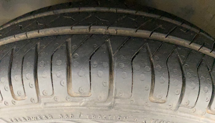 2010 Hyundai Santro Xing GLS, Petrol, Manual, 91,968 km, Left Front Tyre Tread