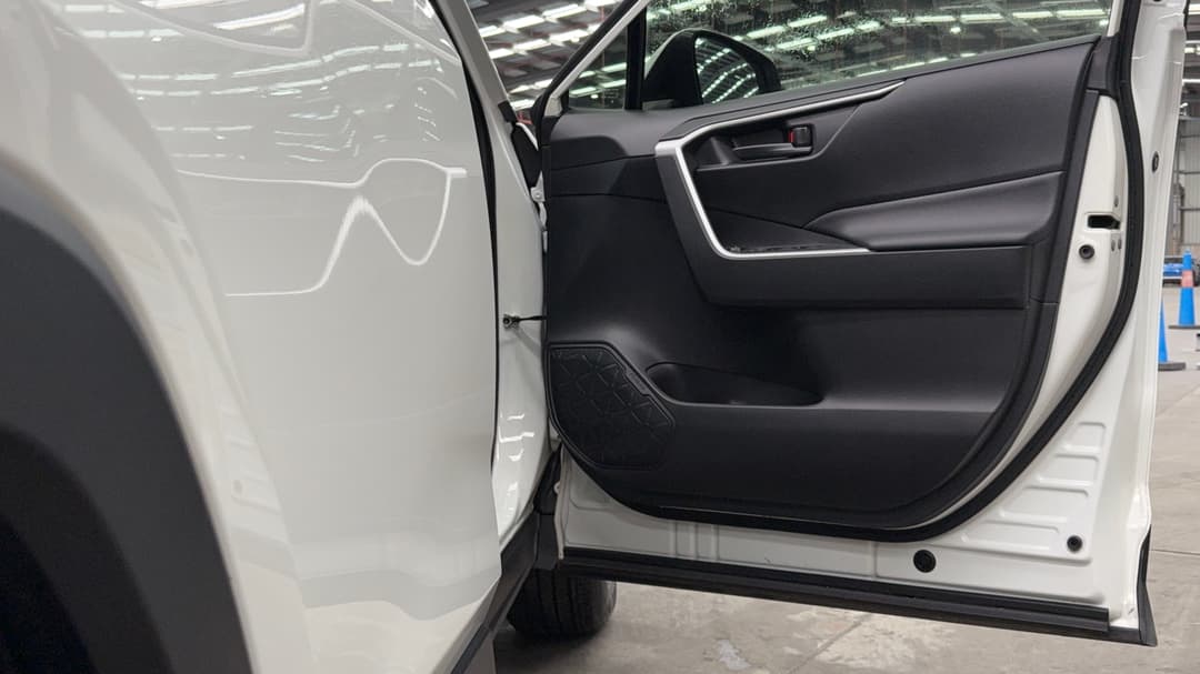 2022 Toyota RAV4 Gx (2WD), Automatic, 146536 km, Speaker View