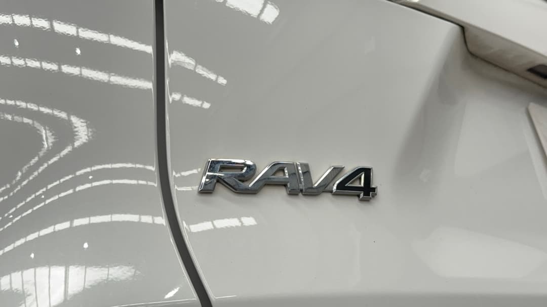 2022 Toyota RAV4 Gx (2WD), Automatic, 146536 km, Badge (Boot Left Side)