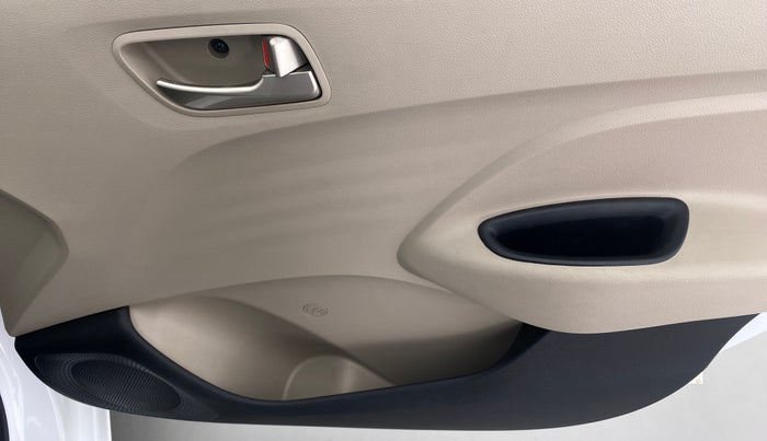 2018 Hyundai NEW SANTRO 1.1 SPORTS AMT, Petrol, Automatic, 14,359 km, Driver Side Door Panels Control