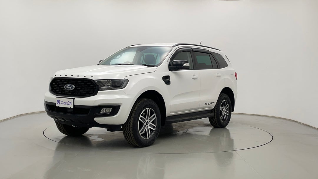 Left Front Diagonal (45- Degree) View