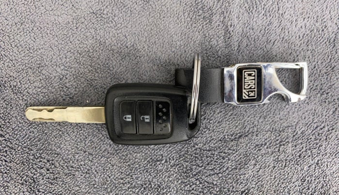 2019 Honda Amaze 1.2L I-VTEC S, Petrol, Manual, 61,996 km, Key Close Up