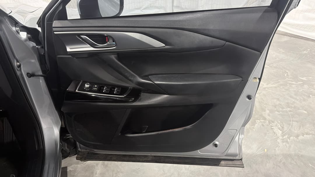 2021 Mazda CX-9 Touring (FWD), Automatic, 122073 km, Speaker View