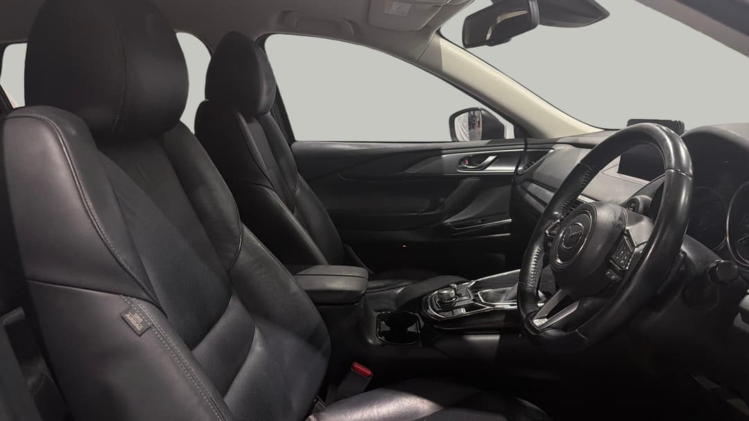 2021 Mazda CX-9 Touring (FWD), Automatic, 122073 km, Right Side Front Door Cabin View