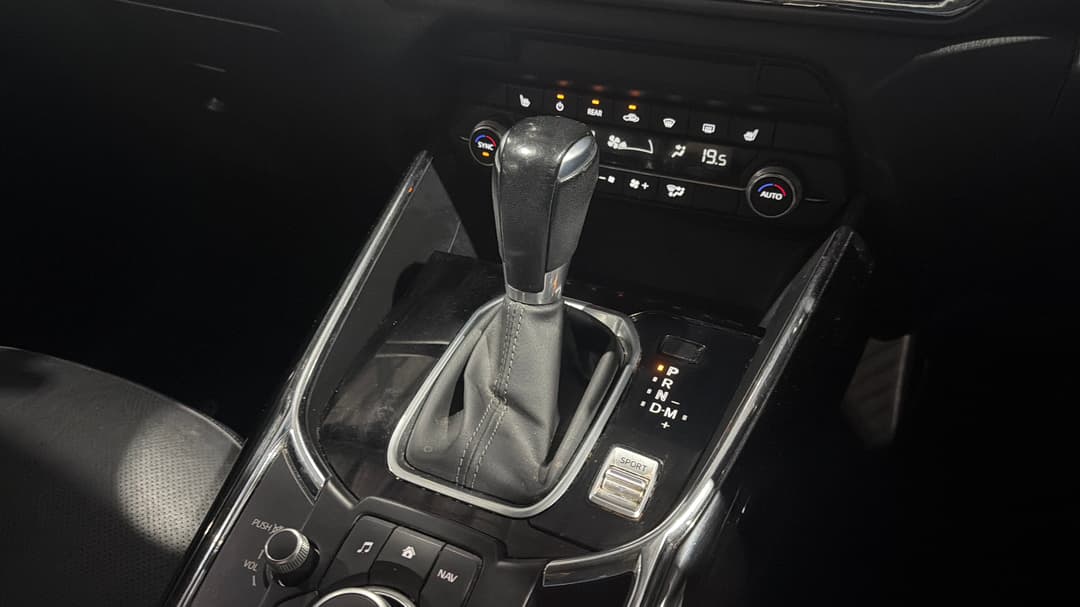 2021 Mazda CX-9 Touring (FWD), Automatic, 122073 km, Gear Lever 
