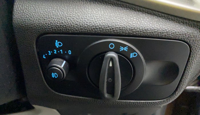 2017 Ford Ecosport 1.5 TITANIUM TI VCT, Petrol, Manual, 50,431 km, Dashboard - Headlight height adjustment not working