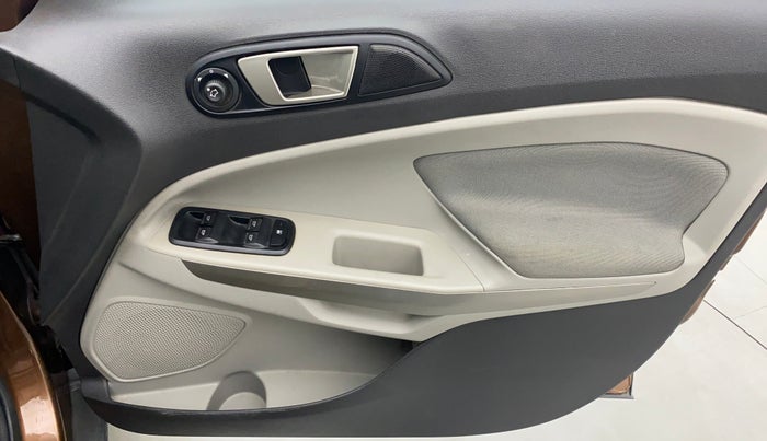 2017 Ford Ecosport 1.5 TITANIUM TI VCT, Petrol, Manual, 50,431 km, Driver Side Door Panels Control