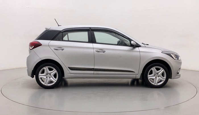 2017 Hyundai Elite i20 ASTA 1.2, Petrol, Manual, 39,866 km, Right Side View