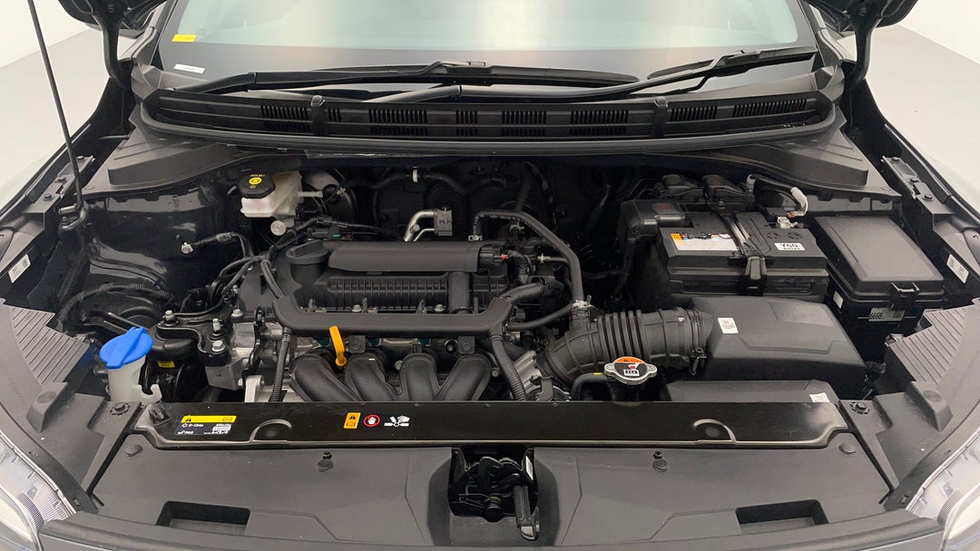 Open Bonnet (Engine)