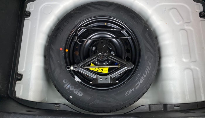 2019 Hyundai VENUE SX 1.0 TURBO, Petrol, Manual, 55,752 km, Spare Tyre