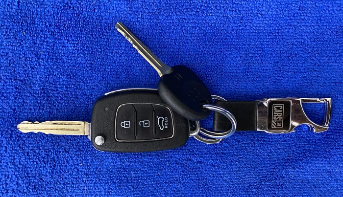 2019 Hyundai VENUE SX 1.0 TURBO, Petrol, Manual, 55,752 km, Key Close Up