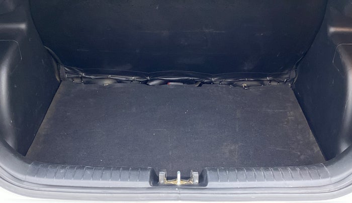 2019 Hyundai VENUE SX 1.0 TURBO, Petrol, Manual, 55,752 km, Boot Inside
