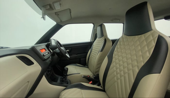 2019 Maruti New Wagon-R VXI 1.2L, Petrol, Manual, 14,218 km, Right Side Front Door Cabin