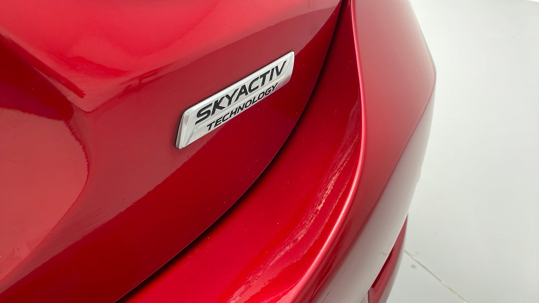 Badge (Boot Right Side)