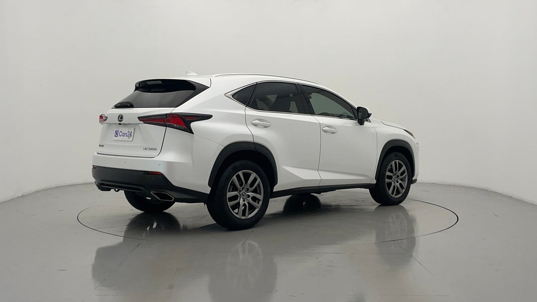 Right Back Diagonal (45- Degree) View