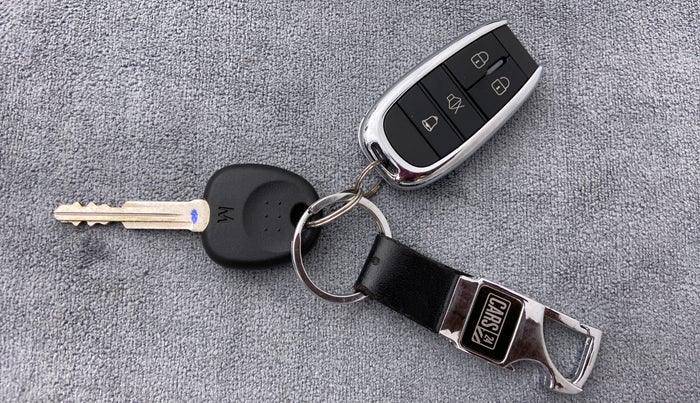 2019 Hyundai NEW SANTRO 1.1 MAGNA MT, Petrol, Manual, 4,441 km, Key Close Up