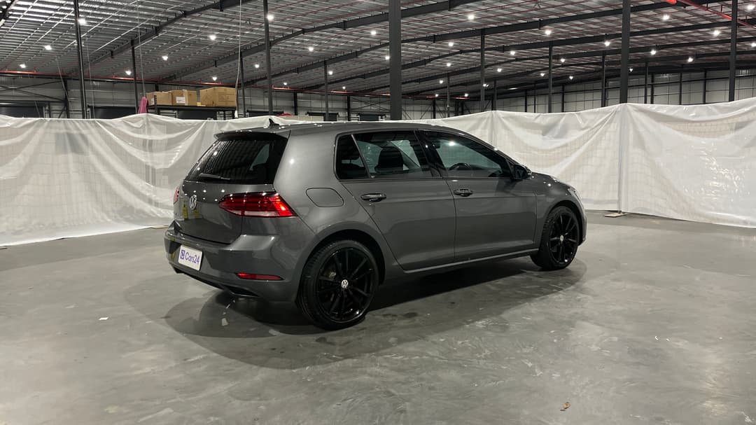 2020 Volkswagen Golf 110 Tsi Trendline, Automatic, 99585 km, Right Back Diagonal (45- Degree) View