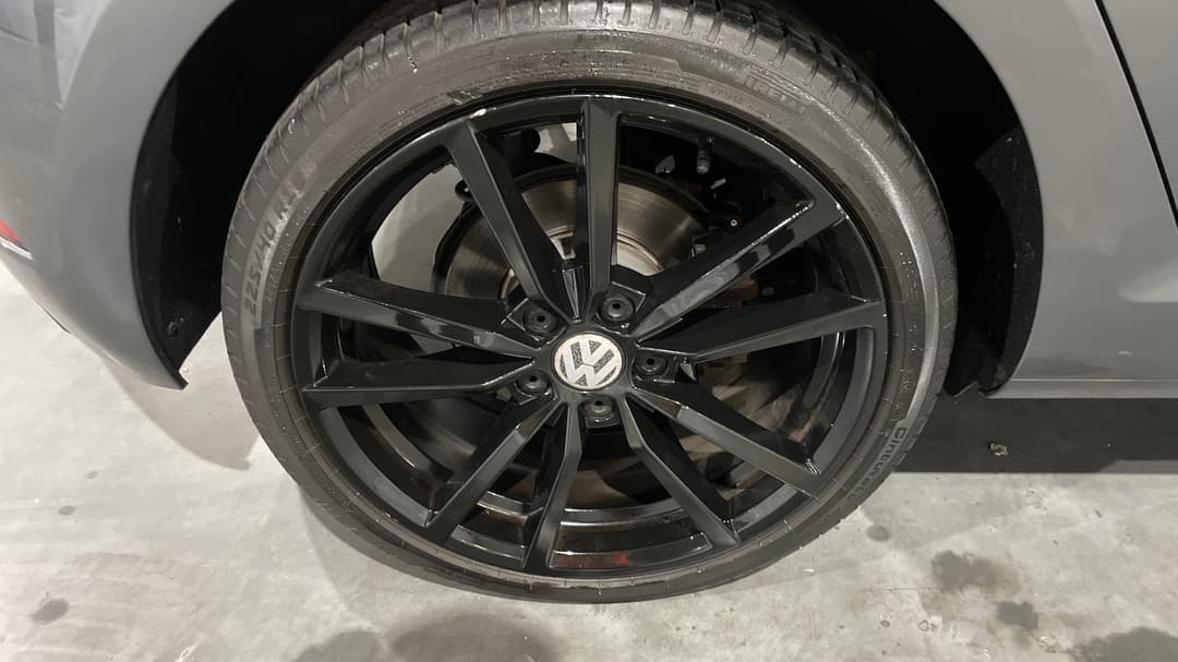 2020 Volkswagen Golf 110 Tsi Trendline, Automatic, 99585 km, Right Rear Wheel