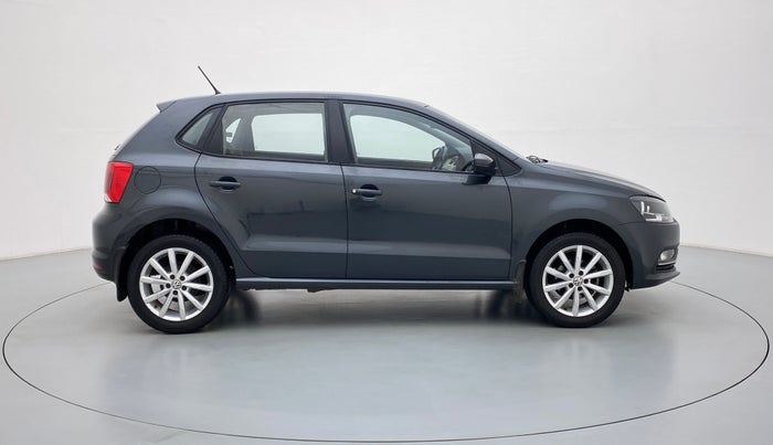 2018 Volkswagen Polo HIGH LINE PLUS 1.0, Petrol, Manual, 32,323 km, Right Side View