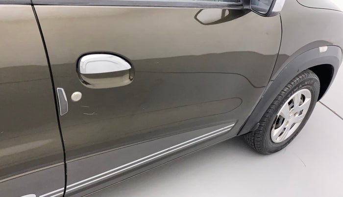 2019 Renault Kwid RXT 1.0 (O), Petrol, Manual, 50,524 km, Driver-side door - Minor scratches