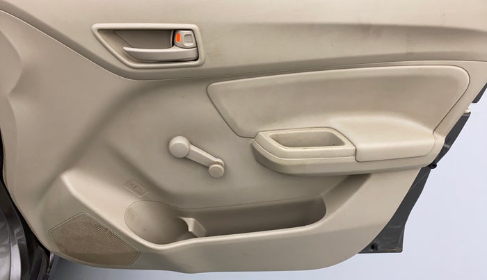 2018 Maruti Dzire LXI, Petrol, Manual, 65,424 km, Driver Side Door Panels Control