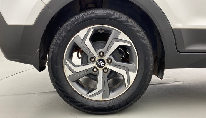 2019 Hyundai Creta 1.6 VTVT SX AUTO, Petrol, Automatic, 28,125 km, Right Rear Wheel