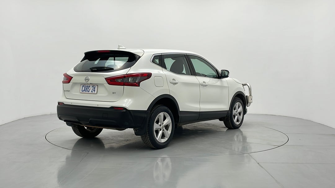 Right Back Diagonal (45- Degree) View