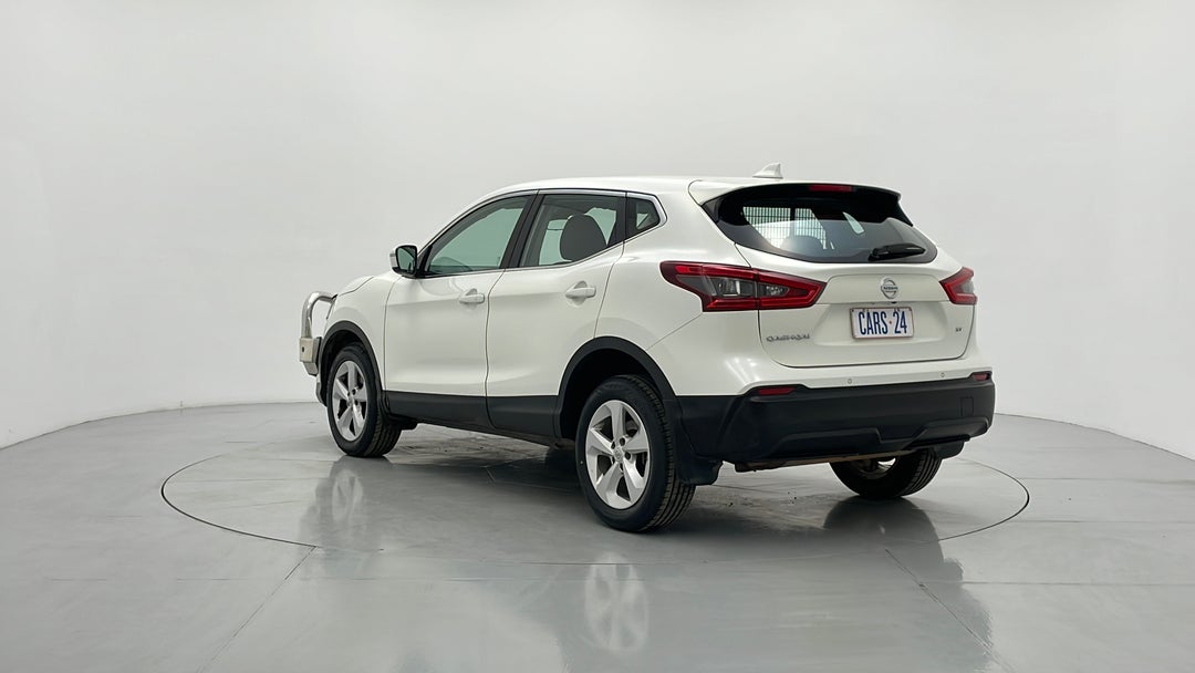 Left Back Diagonal (45- Degree) View