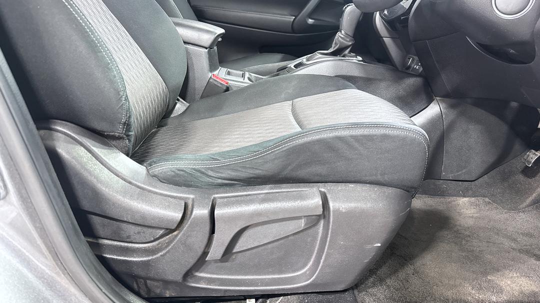 2021 Nissan X-trail St (2WD), Automatic, 133895 km, Drivers Side Adjustment Panel