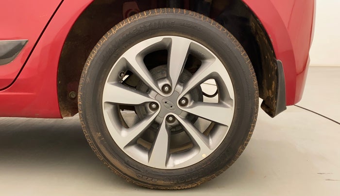 2016 Hyundai Elite i20 ASTA 1.2 (O), Petrol, Manual, 24,238 km, Left Rear Wheel