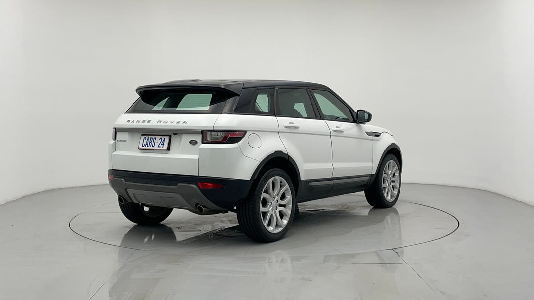 Right Back Diagonal (45- Degree) View