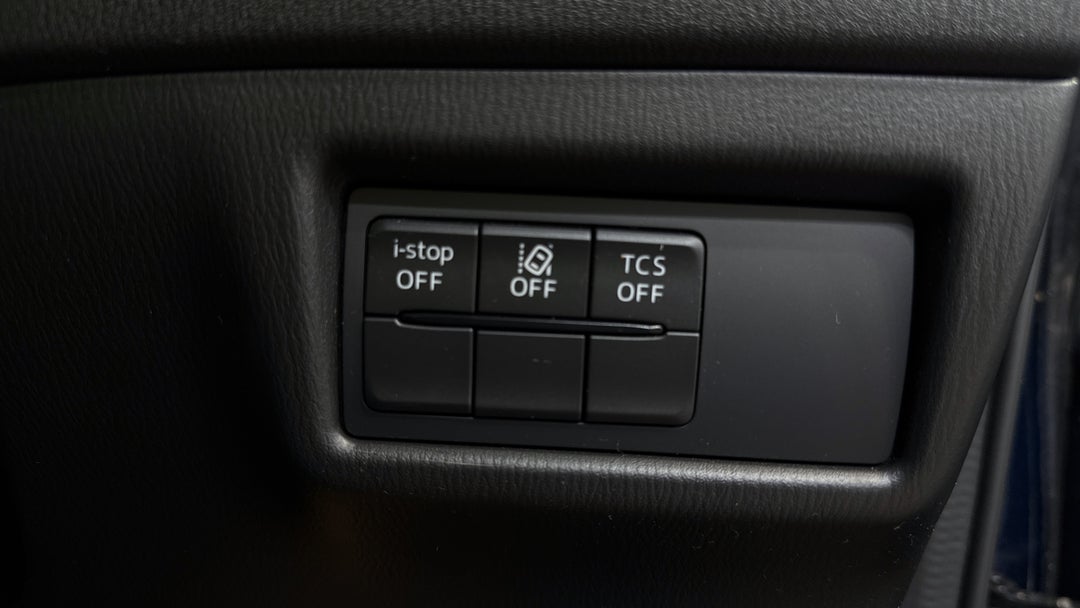 2021 Mazda CX-5 Maxx (FWD), Automatic, 76661 km, Utility Switches/Buttons