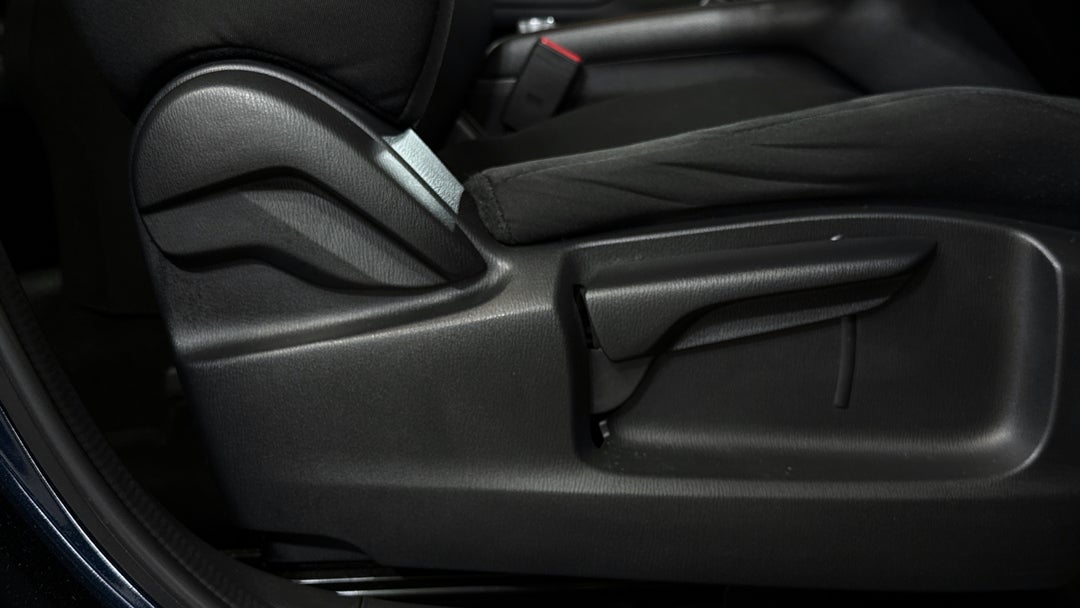 2021 Mazda CX-5 Maxx (FWD), Automatic, 76661 km, Drivers Side Adjustment Panel