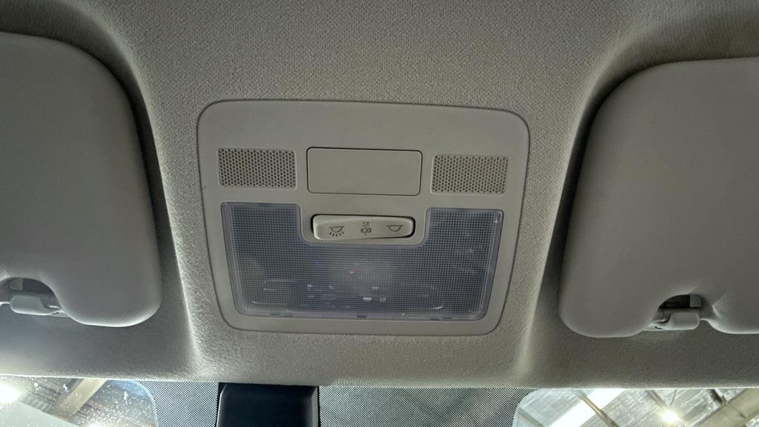 2025 Hyundai Venue Venue, Automatic, 29438 km, On-Roof Controls/Sunglass holder