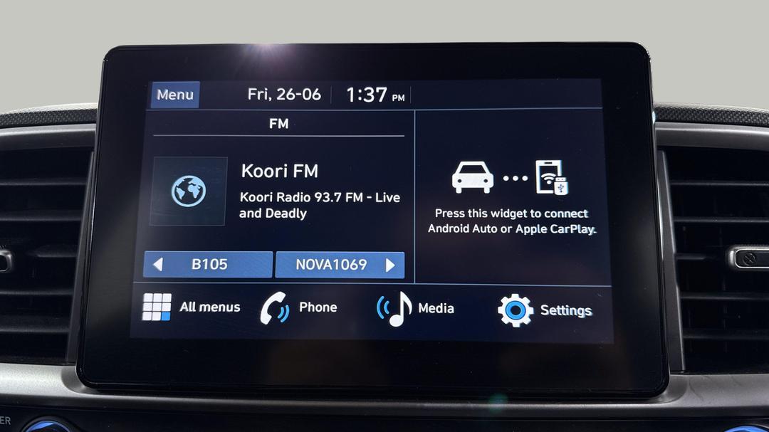 2025 Hyundai Venue Venue, Automatic, 29438 km, Infotainment System