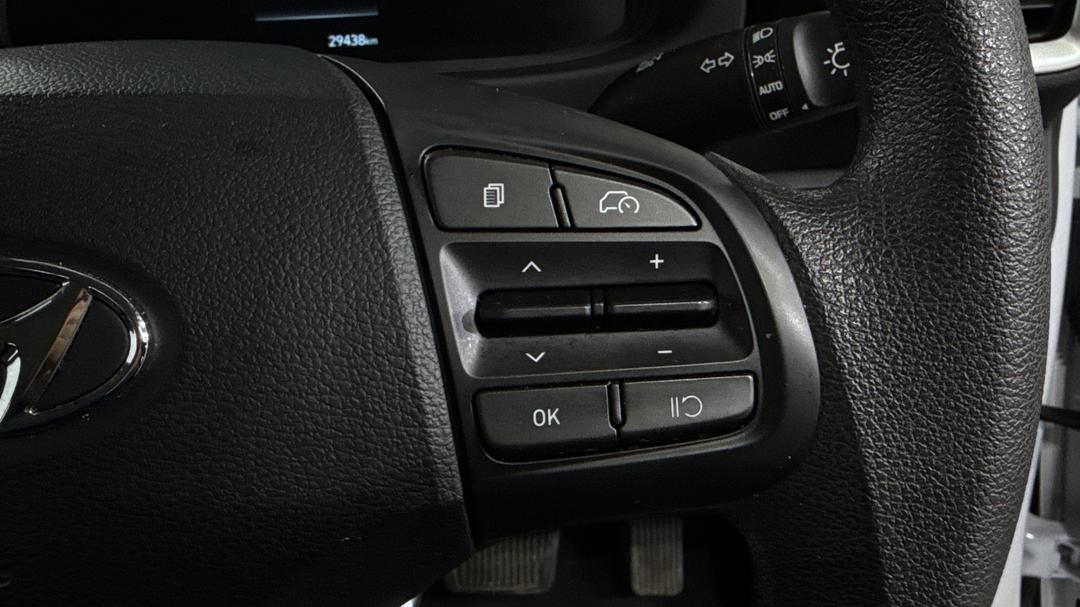 2025 Hyundai Venue Venue, Automatic, 29438 km, Cruise Control