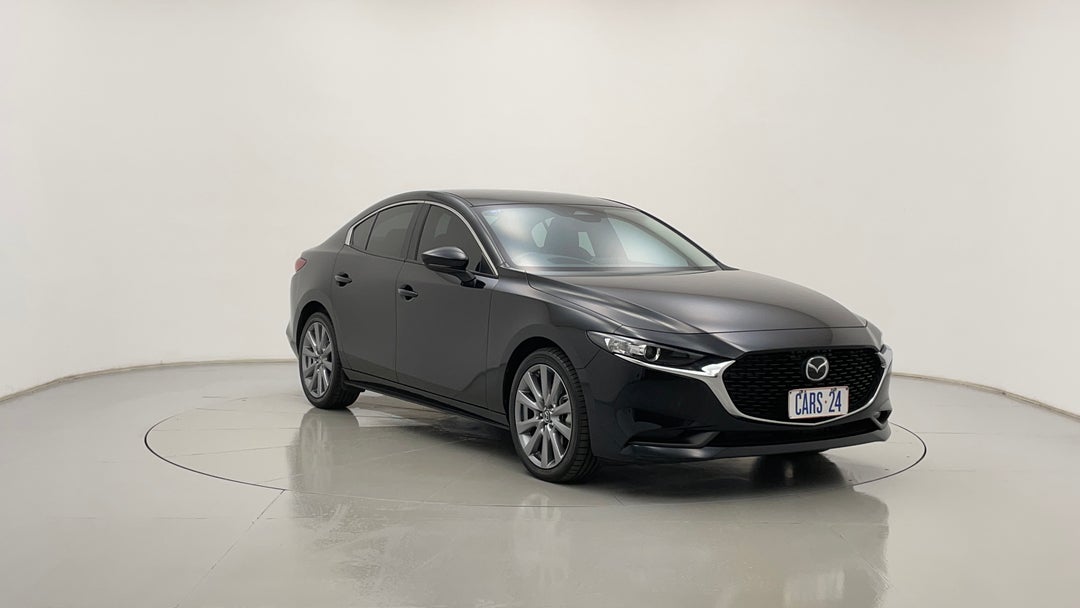 2023 Mazda 3 G20 Evolve, Automatic, 9804 km, Right Front Diagonal (45- Degree) View