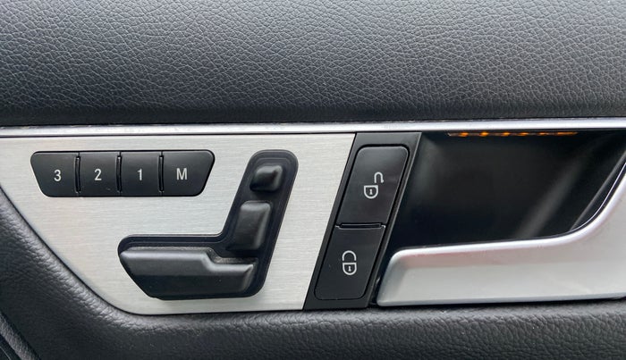 2014 Mercedes Benz C Class C 200 AVANTGARDE, Petrol, Automatic, 38,597 km, Driver Side Adjustment Panel
