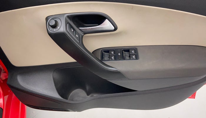 2014 Volkswagen Polo HIGHLINE1.2L PETROL, Petrol, Manual, 57,558 km, Driver Side Door Panels Control
