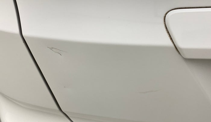 2017 Hyundai Creta E PLUS 1.6 PETROL, Petrol, Manual, 44,380 km, Dicky (Boot door) - Minor scratches