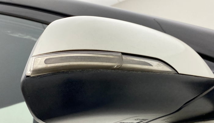 2017 Hyundai Creta E PLUS 1.6 PETROL, Petrol, Manual, 44,380 km, Right rear-view mirror - Indicator light has minor damage