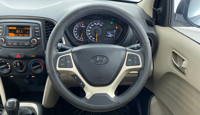 2019 Hyundai NEW SANTRO 1.1 MAGNA MT, Petrol, Manual, 1,980 km, Steering Wheel Close Up