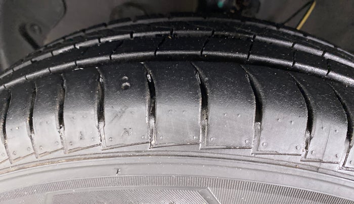 2019 Hyundai NEW SANTRO 1.1 MAGNA MT, Petrol, Manual, 1,980 km, Left Front Tyre Tread