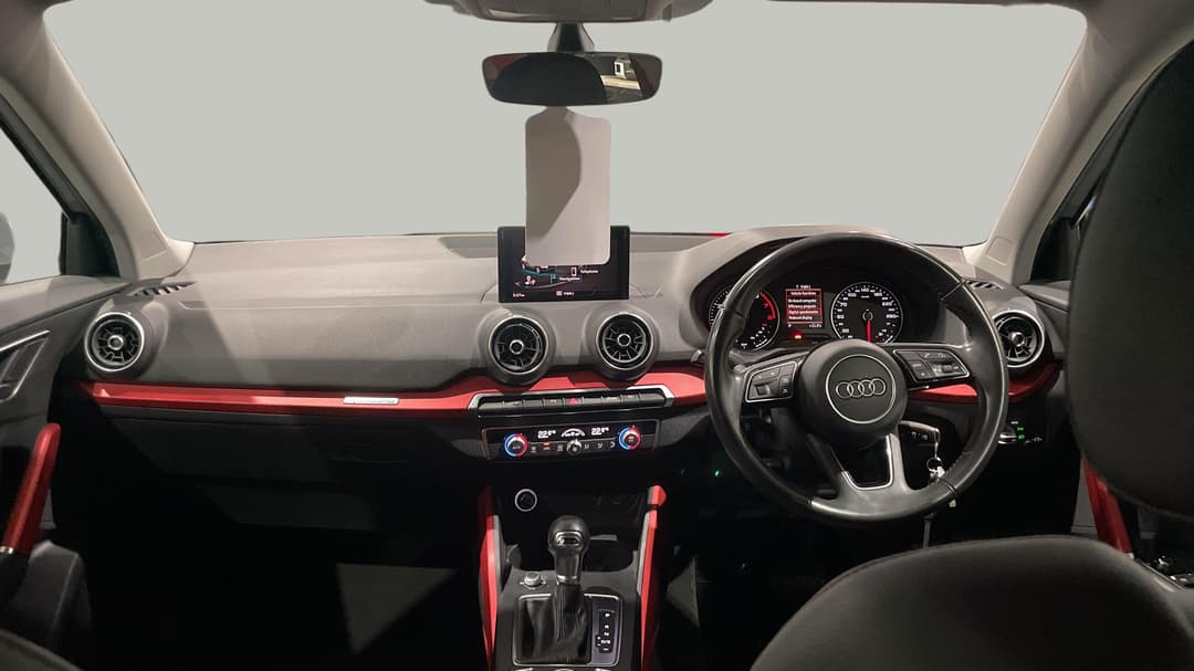 2019 Audi Q2 40 Tfsi Quatt Sport (2.0 Tfsi), Automatic, 68669 km, Dashboard View