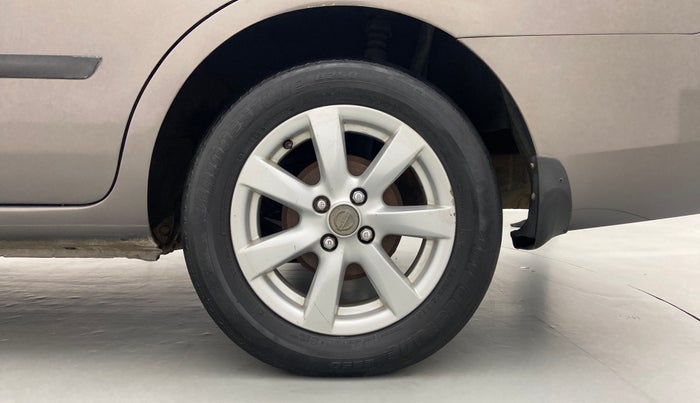 2012 Nissan Sunny XV PETROL, Petrol, Manual, 1,19,652 km, Left Rear Wheel