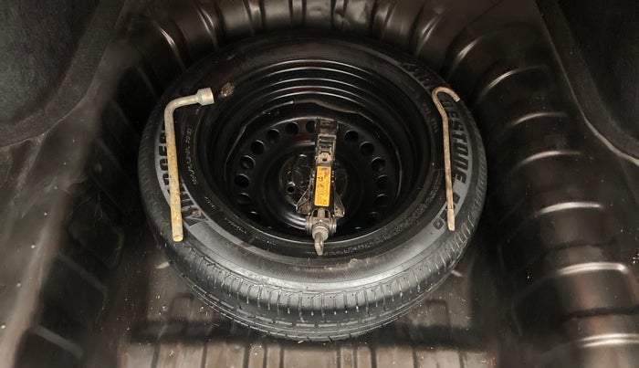 2012 Nissan Sunny XV PETROL, Petrol, Manual, 1,19,652 km, Spare Tyre