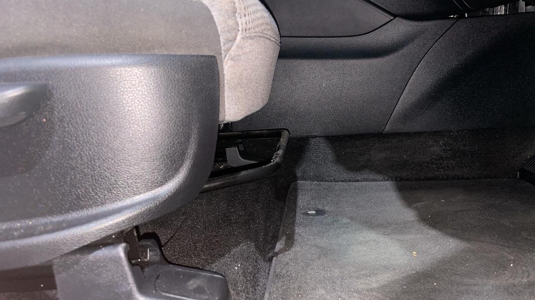 2019 Hyundai Santa Fe Active Crdi (AWD), Automatic, 109318 km, Drivers Side Adjustment Panel