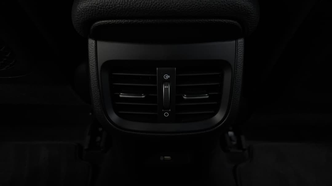 2022 Kia Cerato Gt, Automatic, 77239 km, Rear A/C Vent