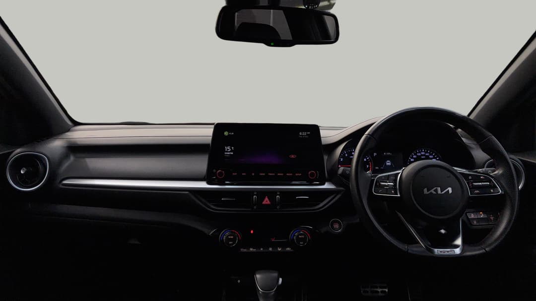 2022 Kia Cerato Gt, Automatic, 77239 km, Dashboard View